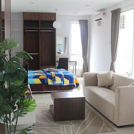 Studio At Mansion One Τζωρτζ Τάουν Δωμάτιο φωτογραφία